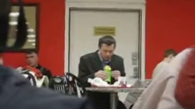 мужик с пирожком смотреть онлайн
