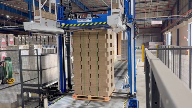 MOSCA SoniXs KCK-121 - Fully Automatic Pallet Packing Press with Top Edge Protection (Corrugated) смотреть онлайн