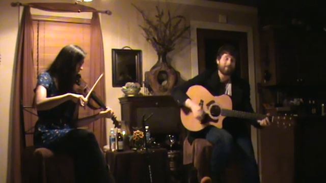 Ian McFeron & Alisa Milner perform "Life Is Good" смотреть онлайн