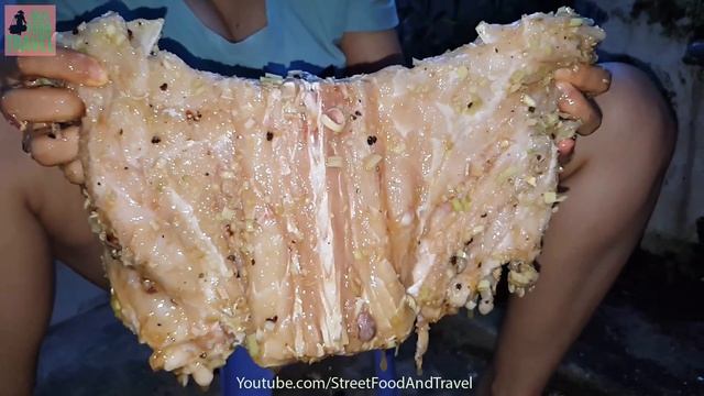 Vietnam Street Food - Grill Alligator/ Crocodile By BBQ Vietnamese - Lam Thit Ca Sau Nuong