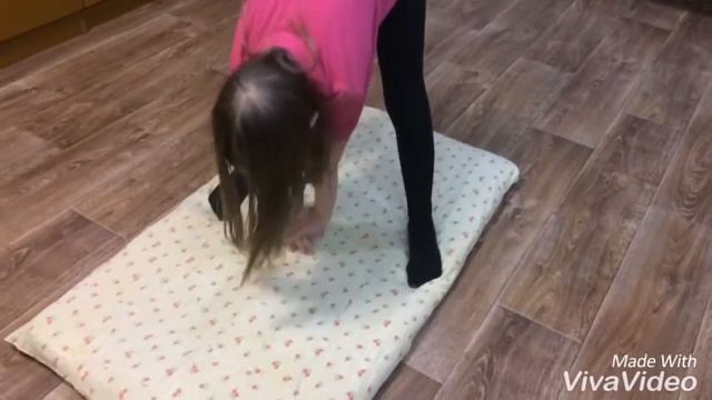 Как сесть на поперечный шпагат смотреть онлайн