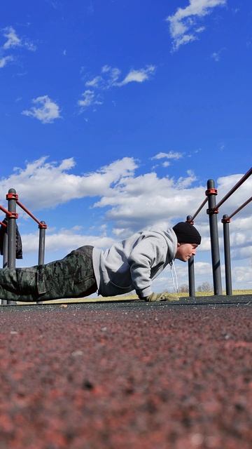 Солнце, ветер, тренировка #shorts #спорт смотреть онлайн