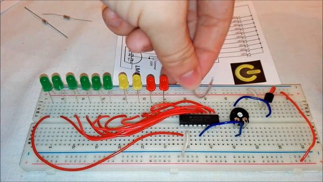 How to Make a Led Thermometer with LM3914 + LM35 смотреть онлайн