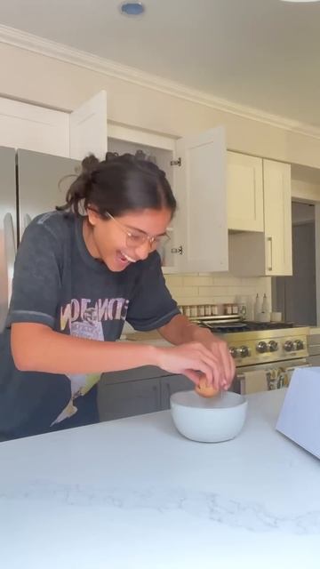 Teaching the girls how to cook смотреть онлайн