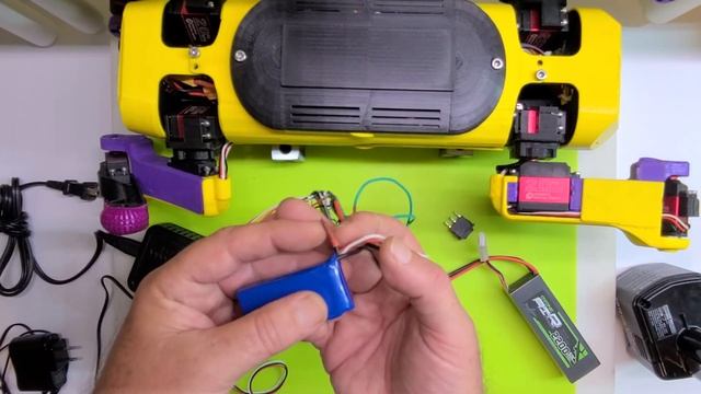 Lipo Battery Safety with NovaSM3 & the Remote Control смотреть онлайн