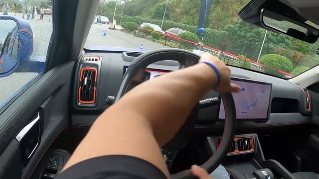 Nova BYD Shark 2025 - DIRIGI A NOVA PICAPE E CONTO COMO ELA ACELERA COM MAIS DE 480 Cv E TRAÇÃO 4X4