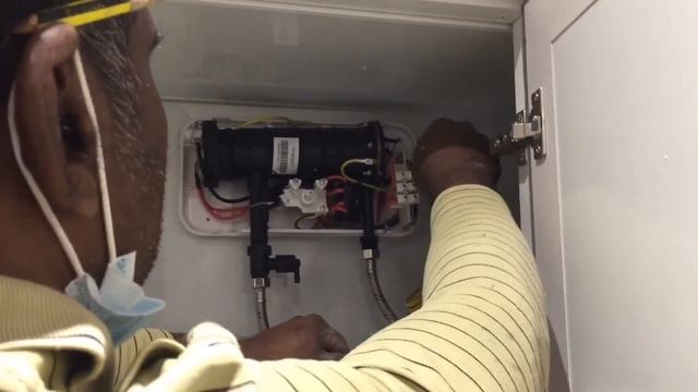 Electric Tankless Water heater Installation(سخانة أتوماتيك #tankless#heater# смотреть онлайн