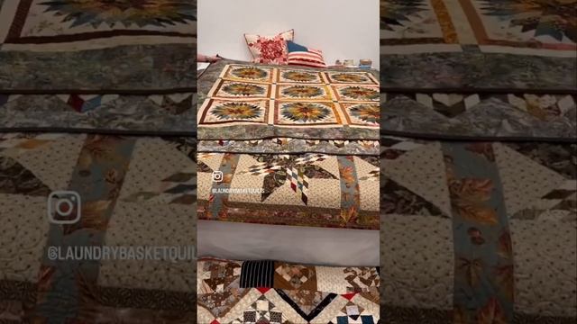 Trunk shows are my favorite 🤩 #laundrybasketquilts #diy #quilting смотреть онлайн
