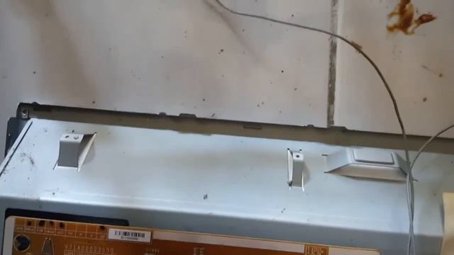 Cara Menyalakan Lampu LCD TV Hanya Dengan PSU (Tanpa Mesinnya) смотреть онлайн