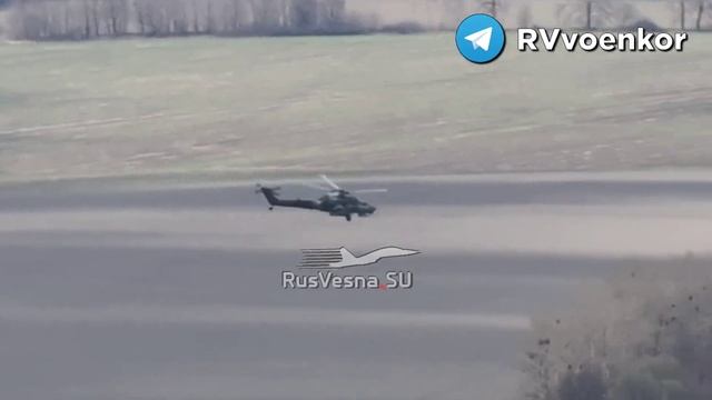 Ударные вертолёты атакуют врага в Белгородском приграничье смотреть онлайн