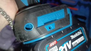 Гайковерт бесщеточный ударный аккумуляторный ,1800 Hm, 2 аккумулятора в комплекте