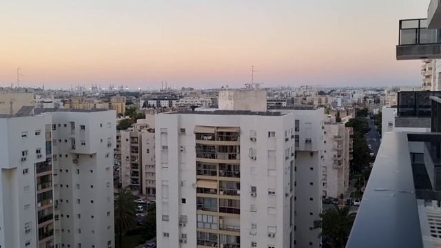 Ключи от квартиры/Вид с балкона/ смотреть онлайн