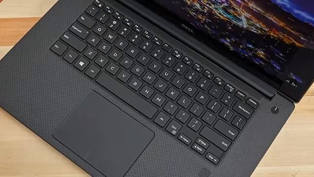Dell XPS 15 (2017) Review смотреть онлайн