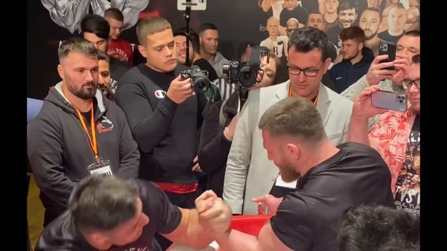 Заураб Тавберидзе vs Евгений Прудник смотреть онлайн