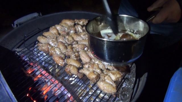КУРИНЫЕ КРЫЛЬЯ БАРБЕКЮ A LA ОКТОБЕРФЕСТ...) ГОТОВЛЮ ВЕДРАМИ - ЕМ ТАЗАМИ... ТРИ РАЗА В ДЕНЬ!))) смотреть онлайн