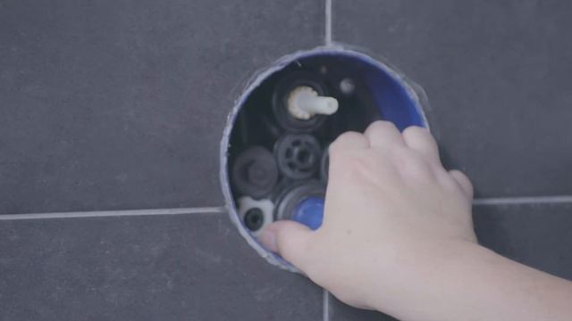 GROHE | Grohtherm 2-Handle Thermostatic Trim Optional Low Flow Kit | Installation Video смотреть онлайн