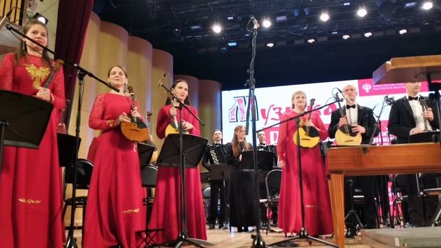 Оркестр Кузбасса . Дирижёр Игорь Новиков . Д. Кошелев . Джаз и танго . смотреть онлайн