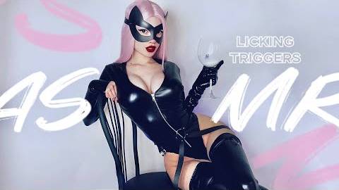 SOLY ASMR LICKING 3DIO TRIGGERS SOUNDS OF LEATHER