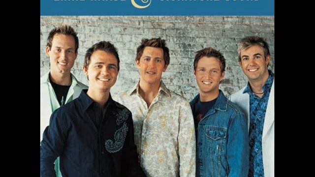 Ernie Haase & Signature Sound - Telling The World About His Love смотреть онлайн