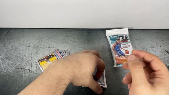 NBA Hoops vs Donruss Basketball: Battle of the Value Packs! смотреть онлайн