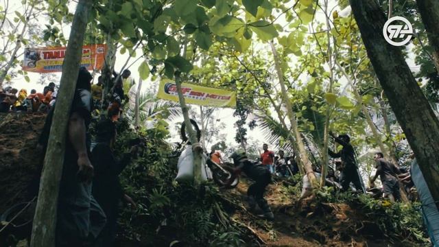 TANJAKAN DAF BAN . hanya 4 rider yang berhasil . CLORONG TLOGOSONO GEBANG PURWOREJO PATCO смотреть онлайн