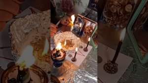 Снимаем закольцовки с финансового канала, ходьба по замкнутому кругу.