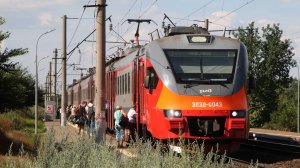 Поезда на перегоне Тарханы - Липовский Приволжской железной дороги. Июль 2023 года