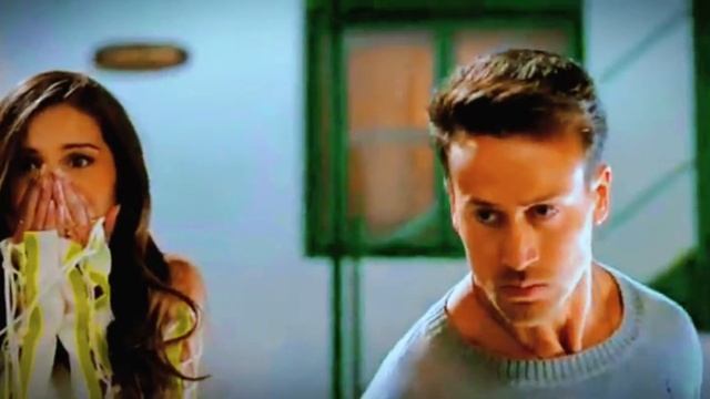 Uzmir va Mira yonimda qolmadiningmi taronasiga Arslon_shox.media Tomonidan ishlangan video смотреть онлайн