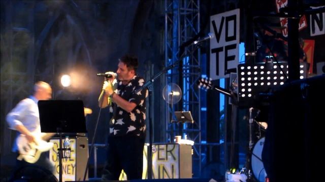 The Specials Homecoming Gig at Coventry Cathedral Rat Race смотреть онлайн