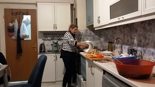 MANTAR AKŞAM YEMEĞİMİZ HİNDİ BAĞ SALATASI ‼️✅