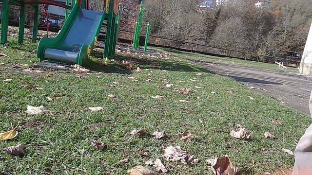 Катаемся с горки смотреть онлайн