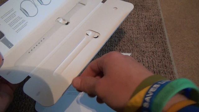 Apple Watch White Sport Band Unboxing смотреть онлайн
