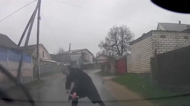 Жан-Клод Ван Дамм на дороге смотреть онлайн