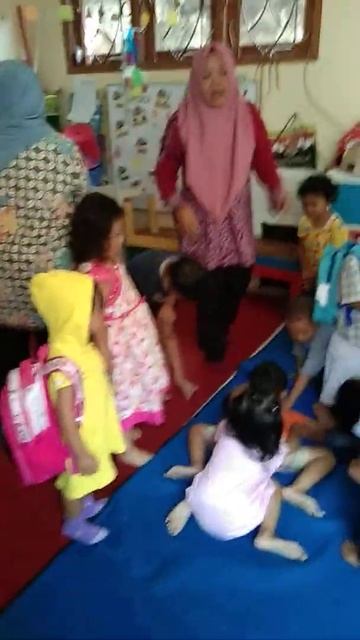 mari pulang teman2 смотреть онлайн
