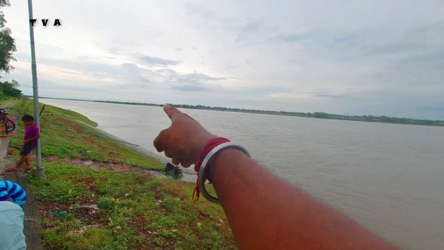 নদীর ওপারে বাংলাদেশ - India Bangladesh Border | Proud Moment смотреть онлайн