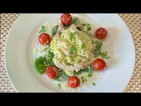 Спагетти из кабачка с курицей в сырно сметанном соусе смотреть онлайн
