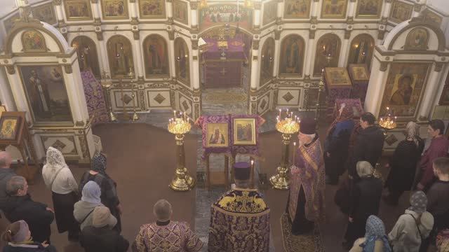 Запись трансляции 5 апреля 17:00. Всенощное бдение смотреть онлайн