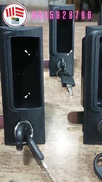 Almirah abs locker and drawer handle lock #shorts #viral #habibiCam lock with handle fitting смотреть онлайн