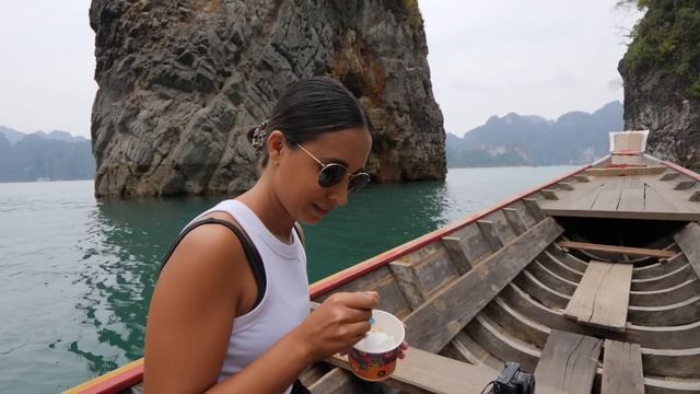 A Thai Tourist Trap ⚠️ (Good With The Bad) | Khao Sok Thailand Vlog смотреть онлайн