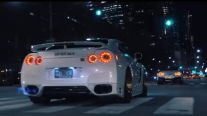 Nissan GTR  Hot Drive