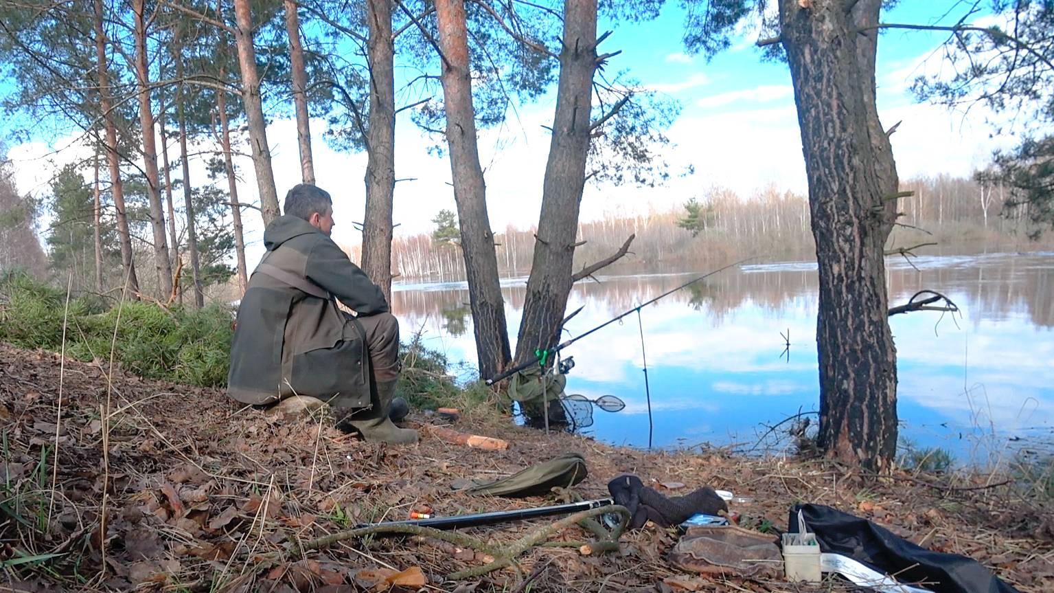 ЭТУ РЫБАЛКУ ЖДАЛИ ГОД! Рыбалка на фидер на реке. Ловля в апреле смотреть онлайн