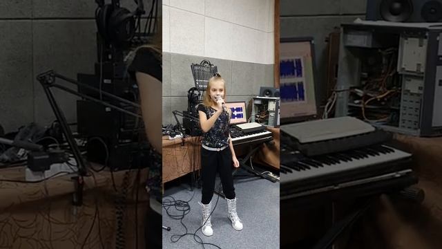 Соловьева Ева Олеговна - "ГОРОД МЕЧТЫ" смотреть онлайн