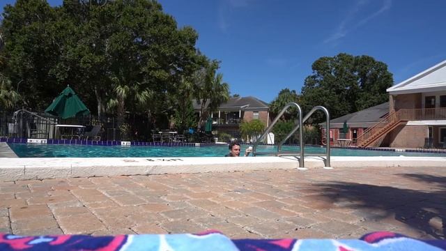 Testing the DiCAPac WP-S10 is it really waterproof?! смотреть онлайн