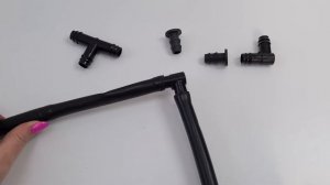 Угол для капельной или магистральной трубки 16 мм