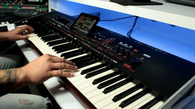 Красивая музыка на синтезаторе Korg Pa4x смотреть онлайн