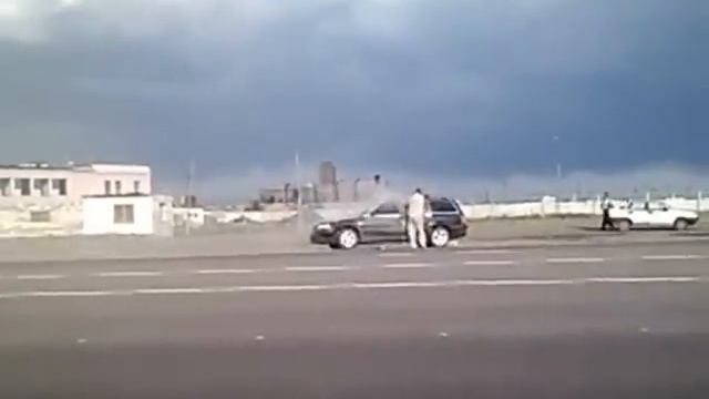 Пожар на дороге...пос. Ленинский.12.06.2012 г.