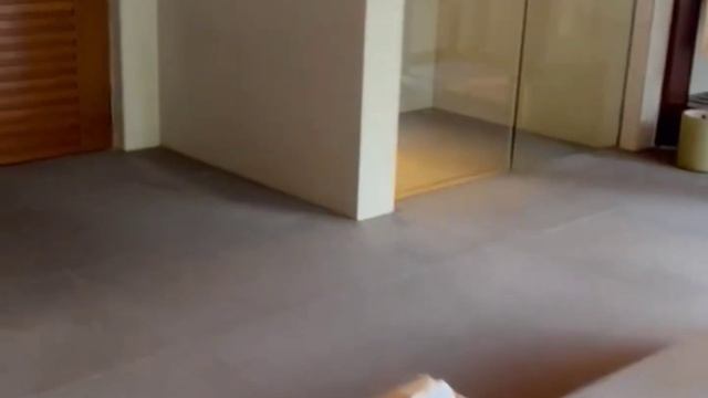 Huvafen Fushi - Deluxe Beach Bungalow with Pool смотреть онлайн