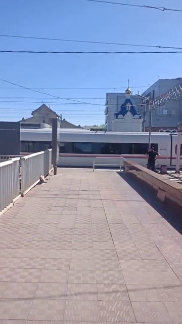Бежал Чтоб Заснять Сапсан смотреть онлайн