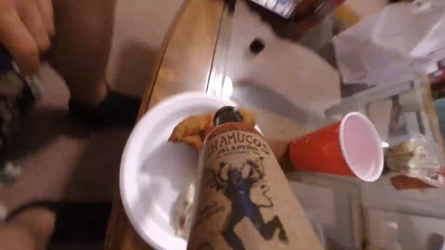 Chamucos Hot Sauce смотреть онлайн