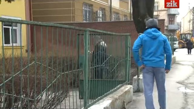 Нема стенду – нема будови смотреть онлайн